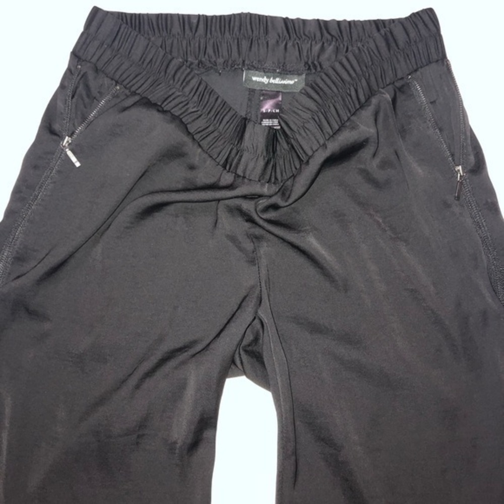 WENDY BELLISSIMO black silky like pants SZ S